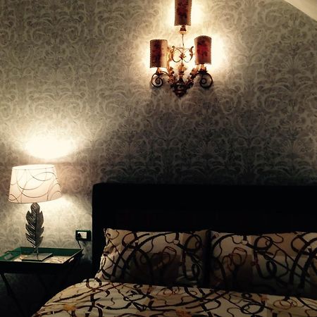 La Finestra Sul Cortile Apartment อาออสตา ภายนอก รูปภาพ