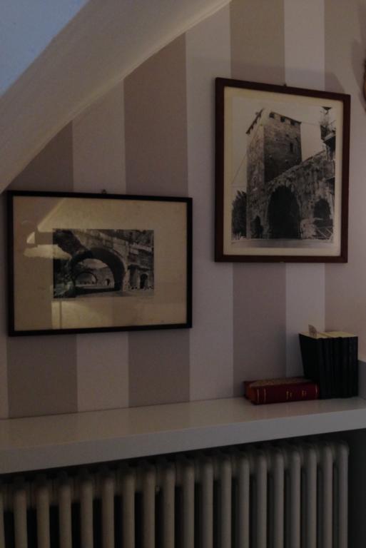 La Finestra Sul Cortile Apartment อาออสตา ภายนอก รูปภาพ